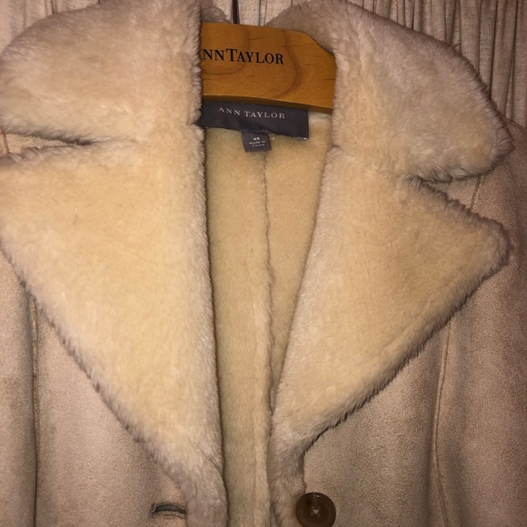 Ann Taylor Coat - Picture 4 of 6